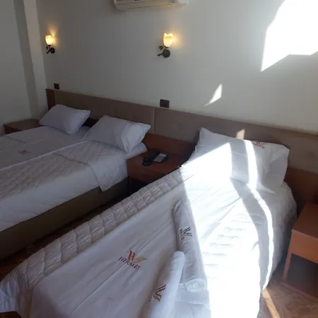Paradise 4* Лукове