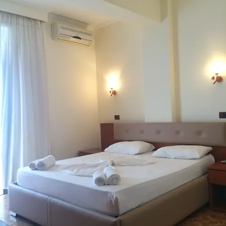 Paradise Отель 4*