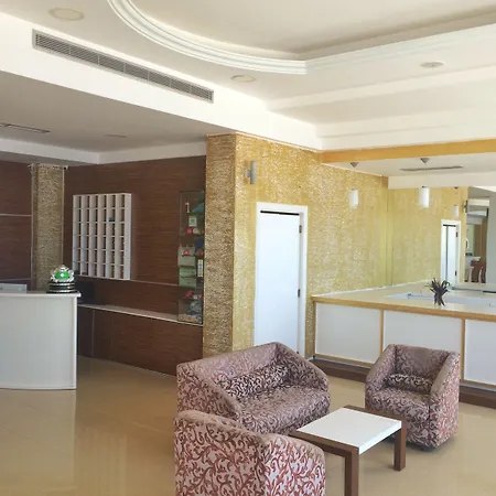 Paradise 4* Лукове