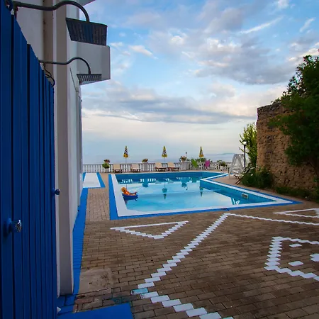Paradise Лукове