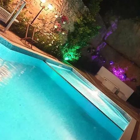 Hotel Paradise 4*