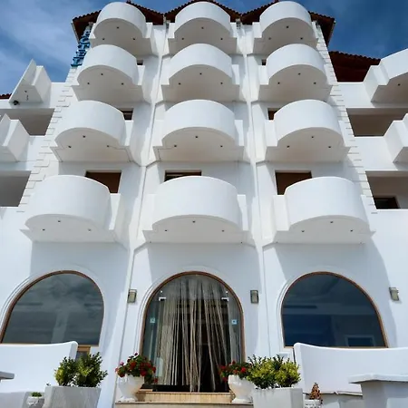 Hotel Paradise Lukovë