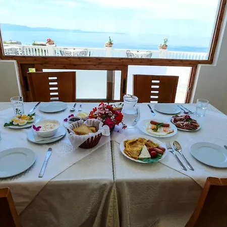 Paradise 4* Lukovë
