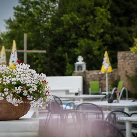 Paradise 4* Lukovë