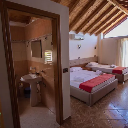 Paradise Lukova Hotel