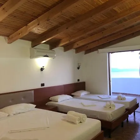 Paradise Hotel 4*